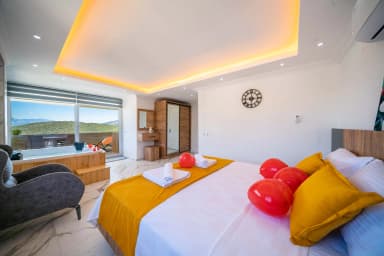 Suit Diana Korunaklı Havuz 79