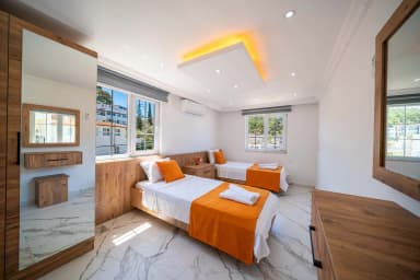 Suit Diana Kalkan 32