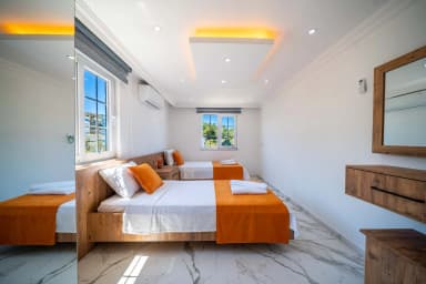 Suit Diana Korunaklı Havuz 39