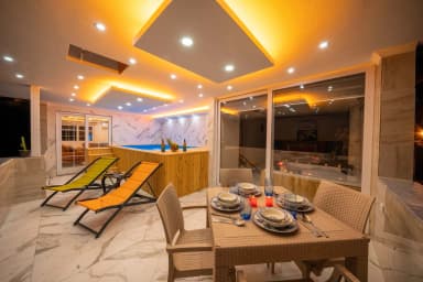 Suit Diana Kalkan 84