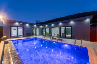 Villa Loçka Sarıbelen 15