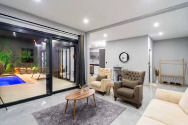 Villa Loçka Sarıbelen 23