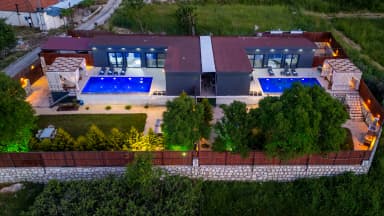 Villa Loçka Korunaklı Havuz 64