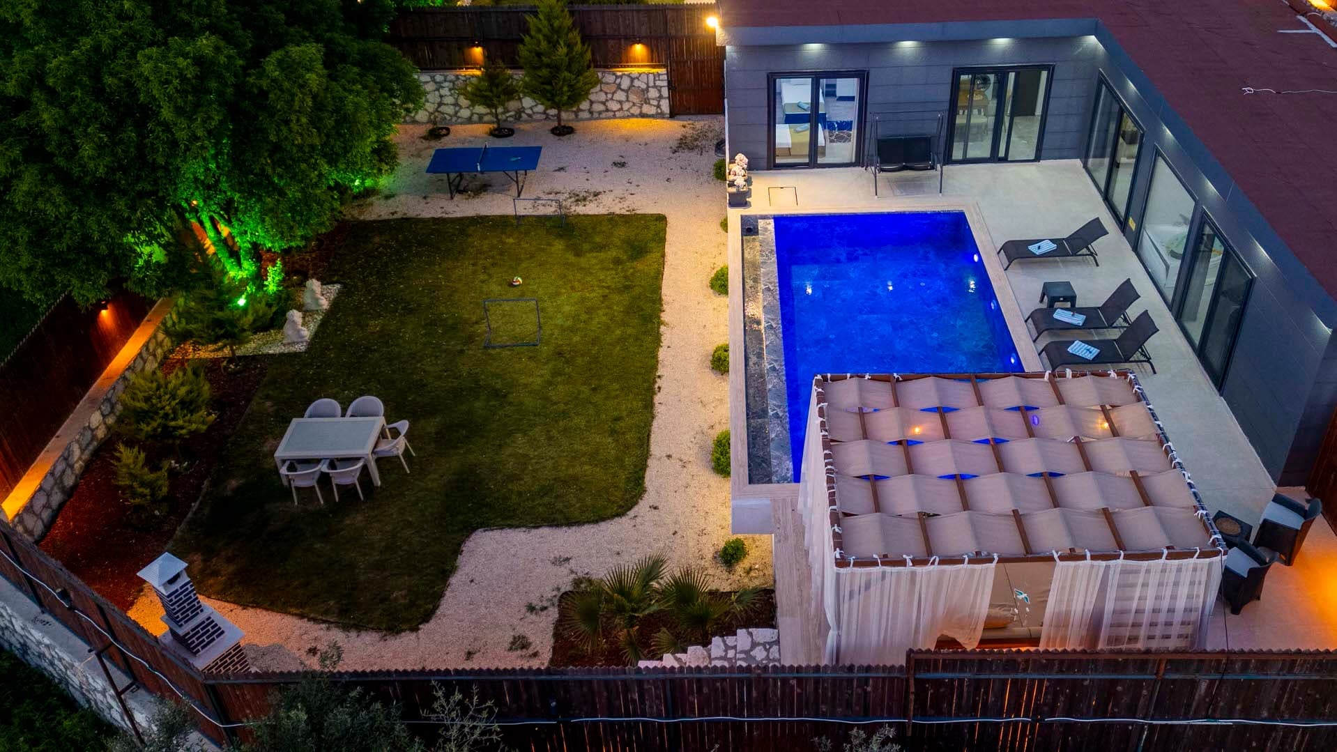Villa Loçka Korunaklı Havuz 78