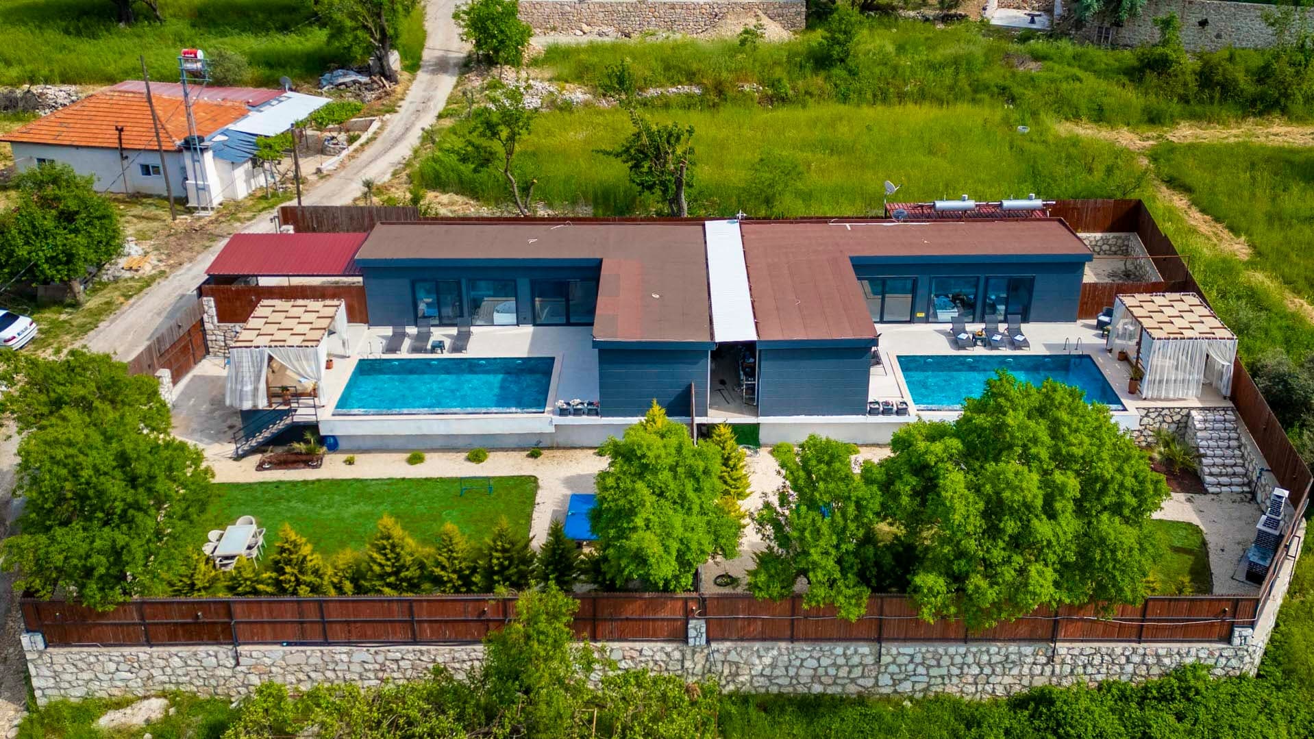 Villa Loçka Korunaklı Havuz 98