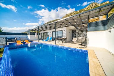 Villa Müdür Kördere Korunaklı Havuz 78