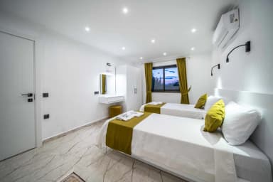 Villa Müdür Kördere Korunaklı Havuz 52