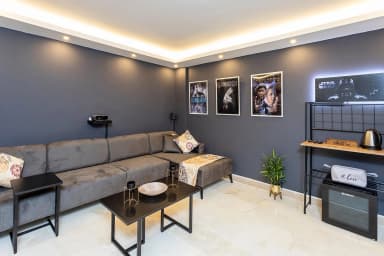 Villa Talya Yeşilköy Korunaklı Havuz 75