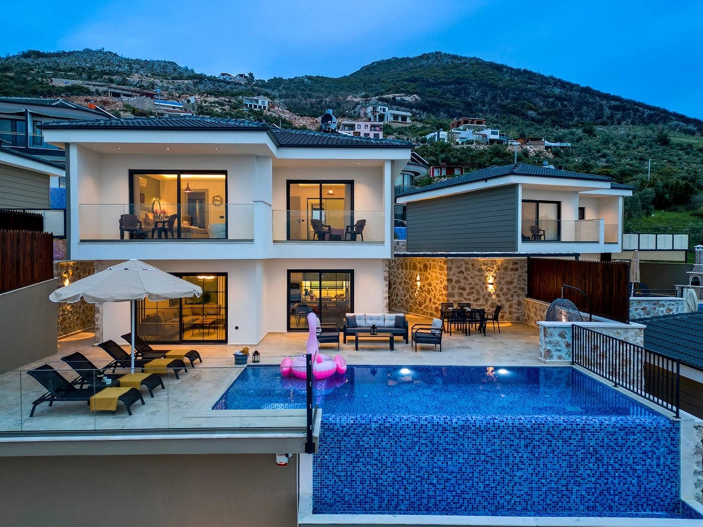 Villa Lidya Yeşilköy Korunaklı Havuz 37