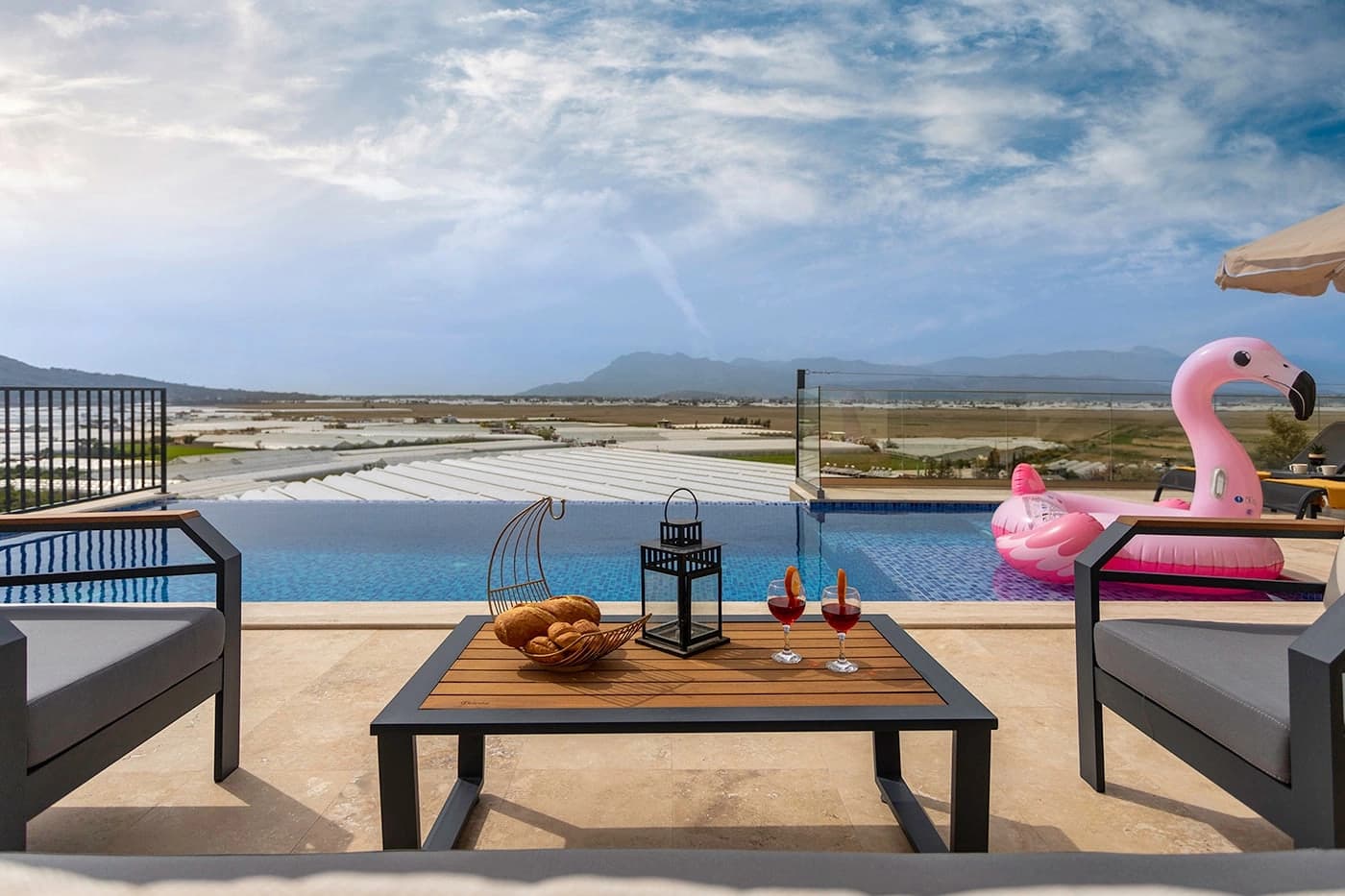 Villa Lidya Yeşilköy Korunaklı Havuz 51