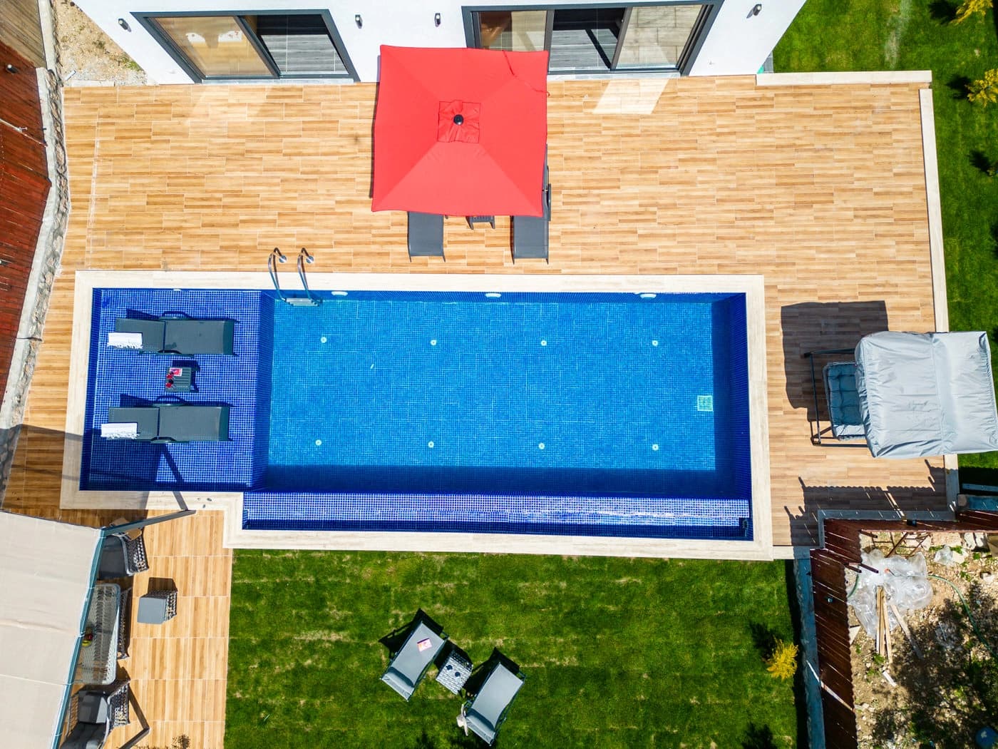 Villa Başak Sarıbelen Korunaklı Havuz 46