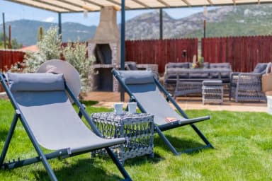 Villa Başak Sarıbelen Korunaklı Havuz 18