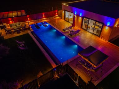 Villa Başak Sarıbelen Korunaklı Havuz 12