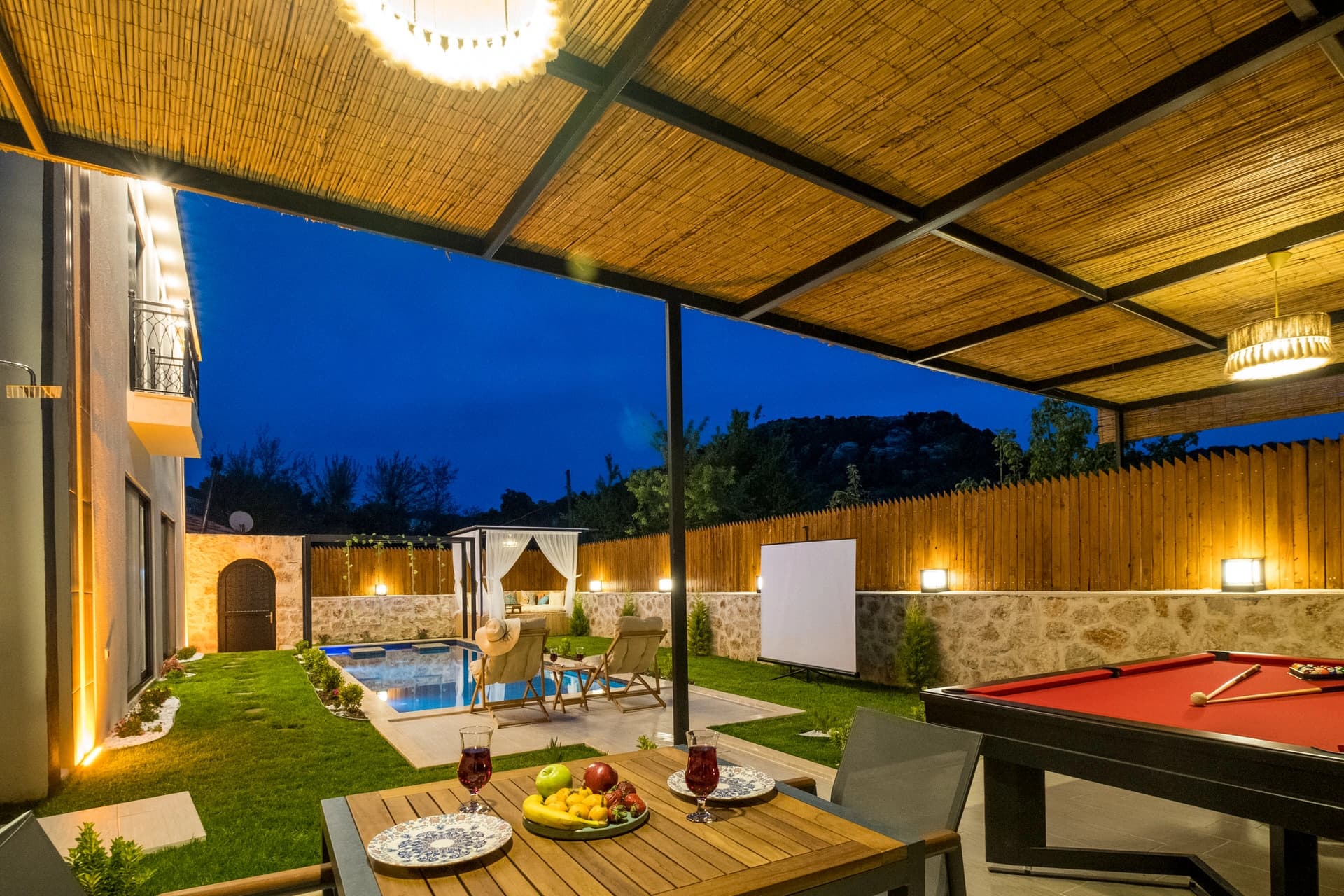 Villa My Life Korunaklı Havuz 10