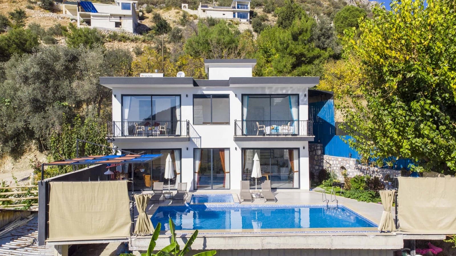 Villa Karadayı Duo Korunaklı Havuz 63