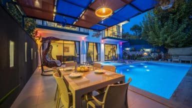 Villa Karadayı Duo Korunaklı Havuz 15