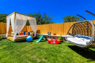 Villa Terasa Korunaklı Havuz 57