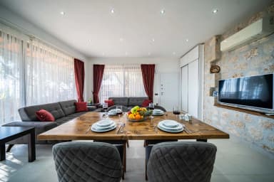 Villa Therapy Aqua Korunaklı Havuz 85