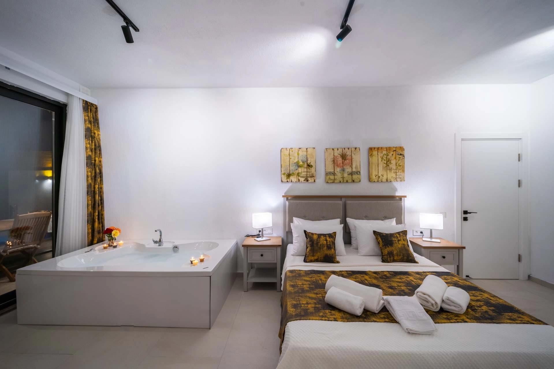 Villa Mavi İnci Korunaklı Havuz 54