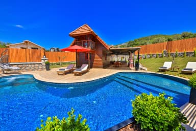 Villa Wooden House Korunaklı Havuz 35