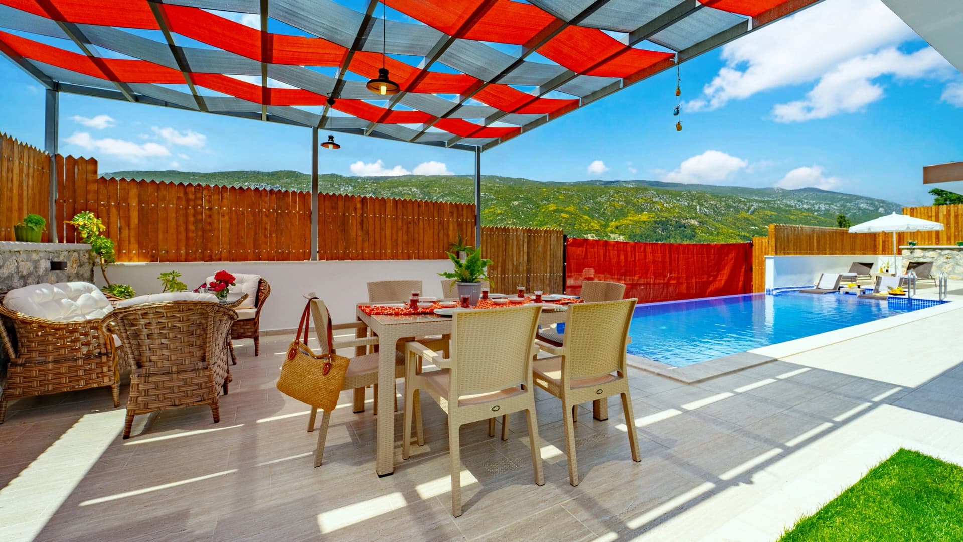 Villa Dinçer Sarıbelen Korunaklı Havuz 81