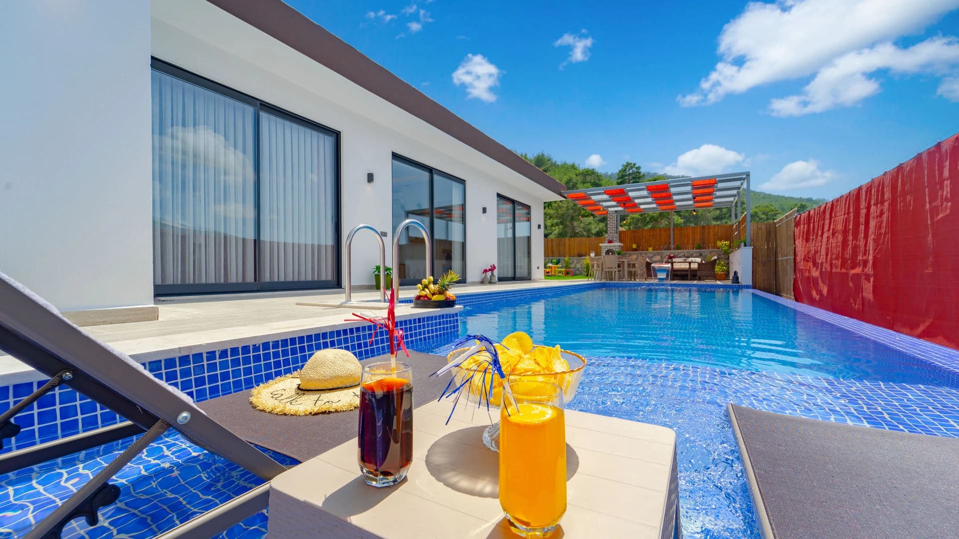 Villa Dinçer Sarıbelen Korunaklı Havuz 53