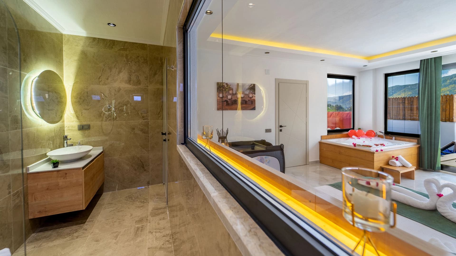 Villa Dinçer Sarıbelen Korunaklı Havuz 83