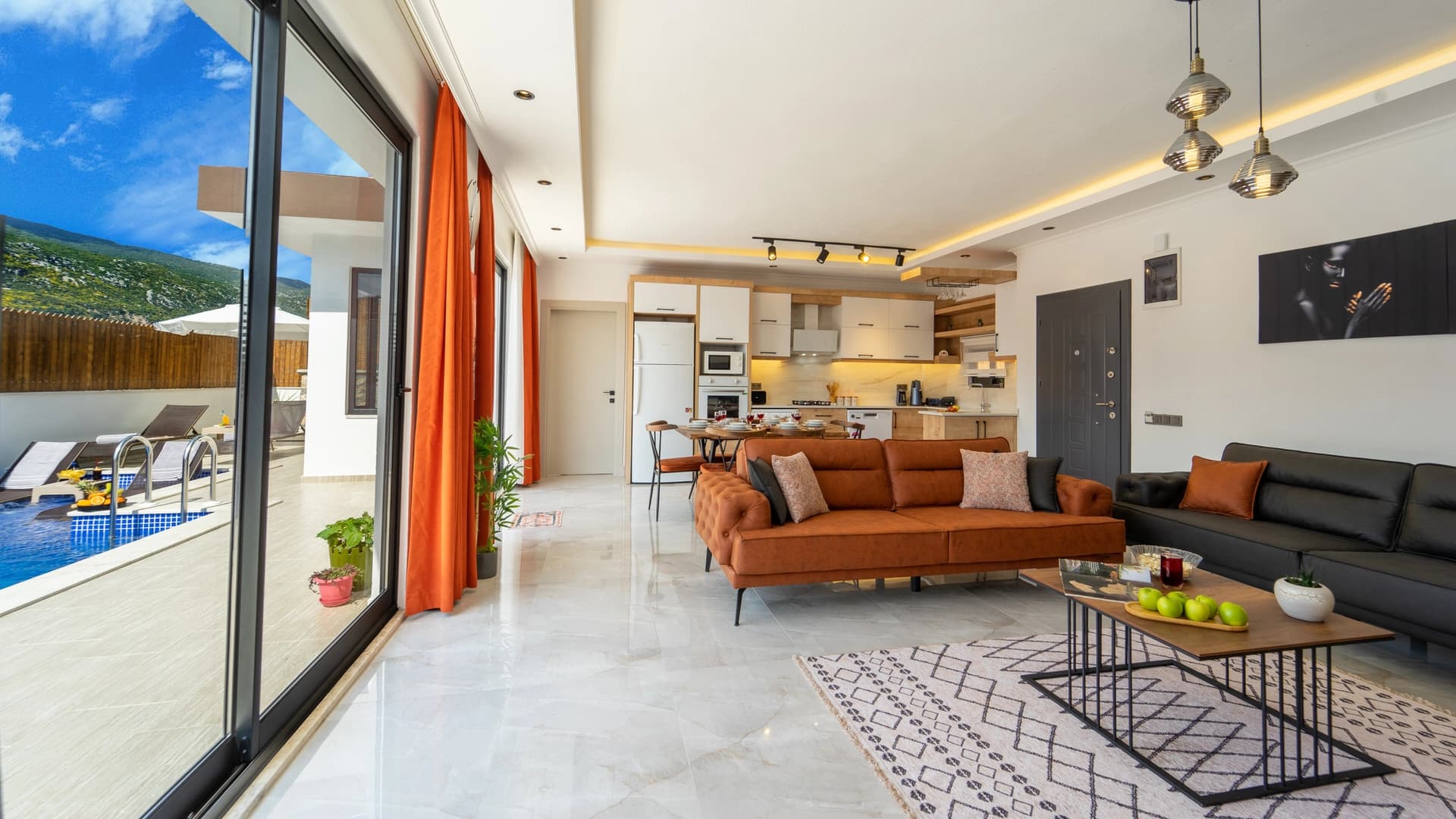 Villa Dinçer Sarıbelen Korunaklı Havuz 89