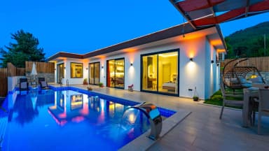 Villa Dinçer Sarıbelen Korunaklı Havuz 47