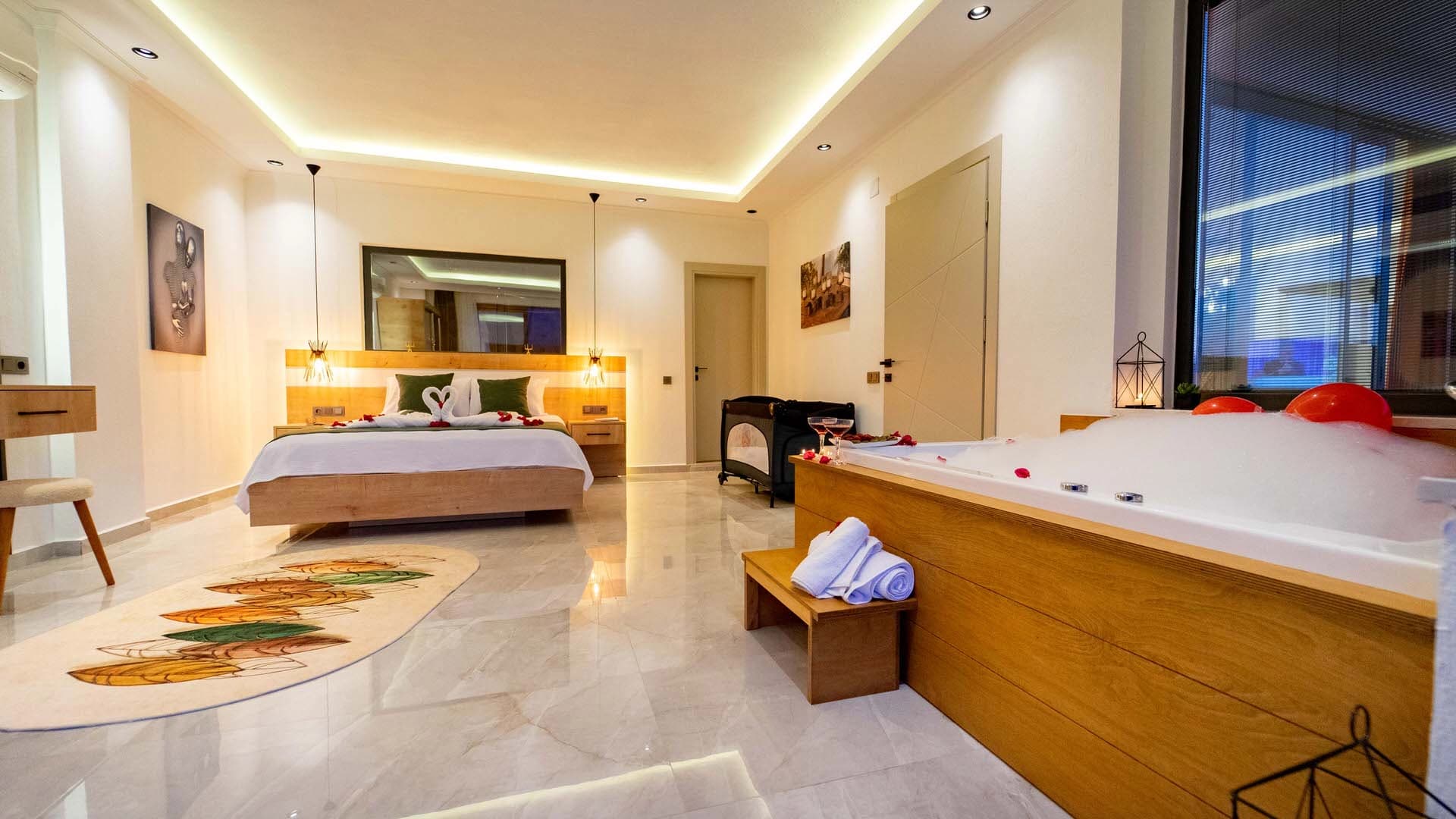 Villa Dinçer Sarıbelen Korunaklı Havuz 69