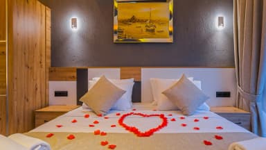 Villa Nehir Kördere Korunaklı Havuz 60