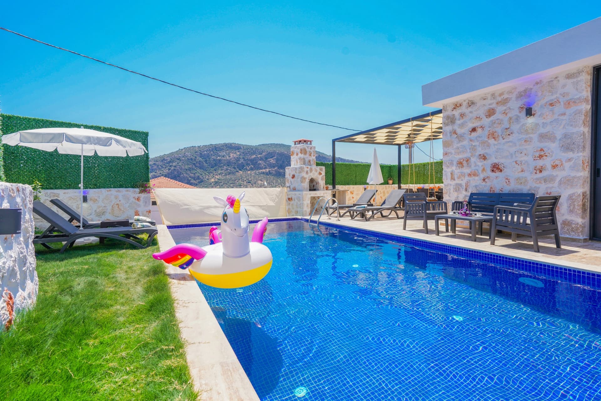 Villa Ezgi Ulugöl Korunaklı Havuz 34