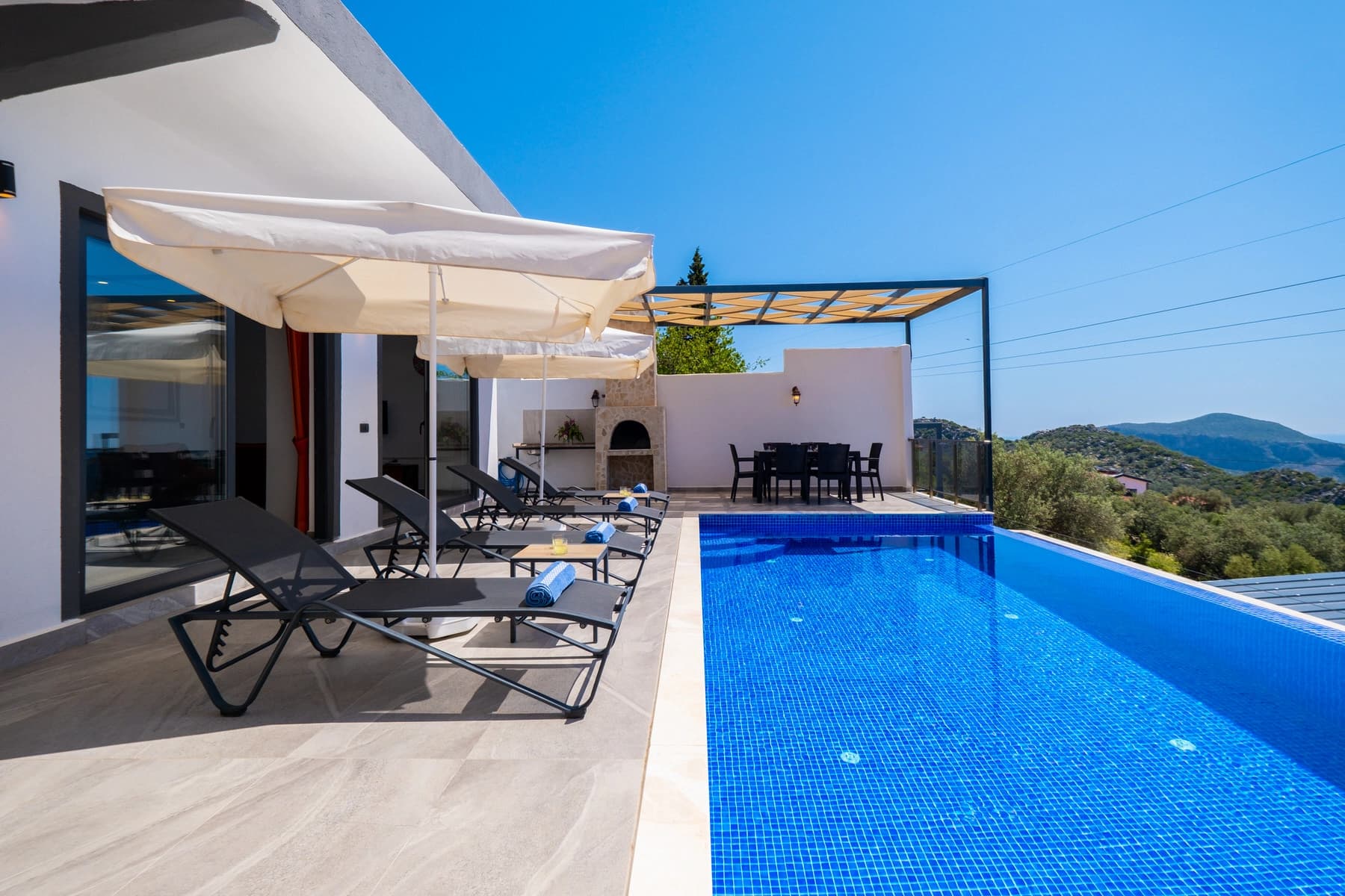 Villa Asya Bella Korunaklı Havuz 47