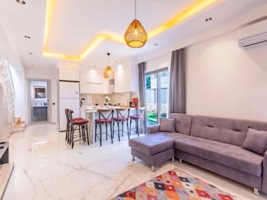 Villa Çağdaş 1 Korunaklı Havuz 81