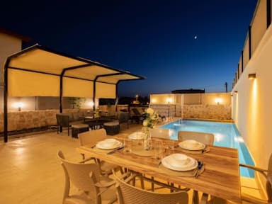 Villa Çağdaş 1 Korunaklı Havuz 25