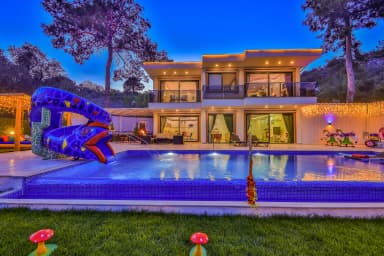 Villa Peri Masalı Çocuk Havuzu 14