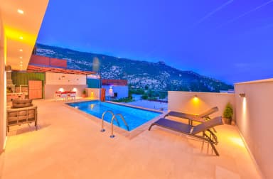 Villa İcon İslamlar Korunaklı Havuz 30