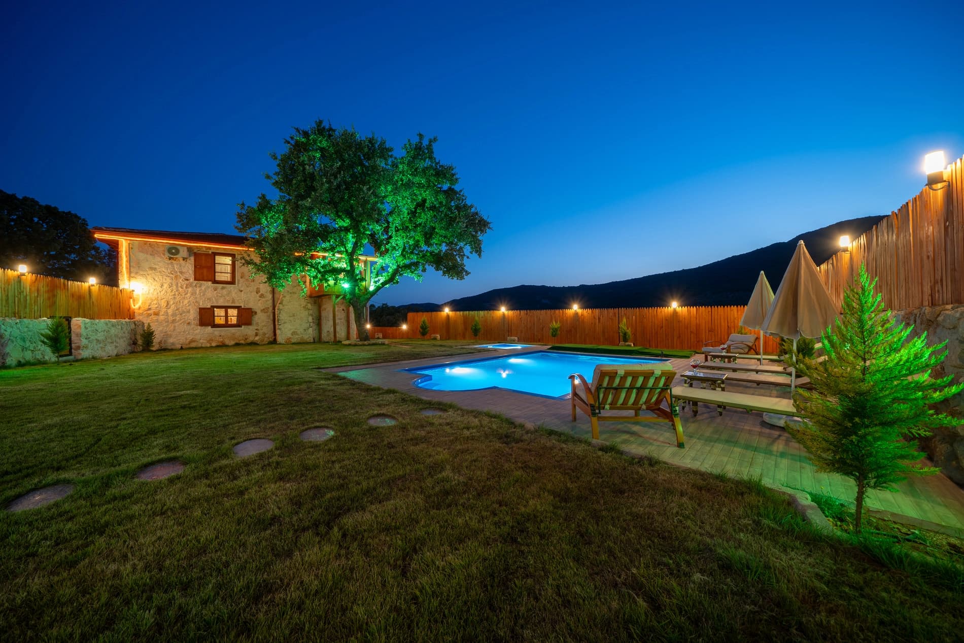 Villa Antipellos Korunaklı Havuz 33