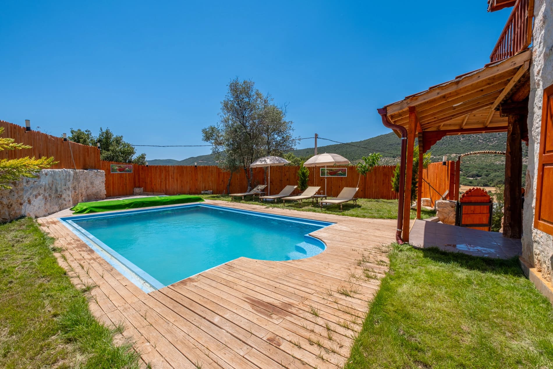 Villa Antipellos Korunaklı Havuz 89