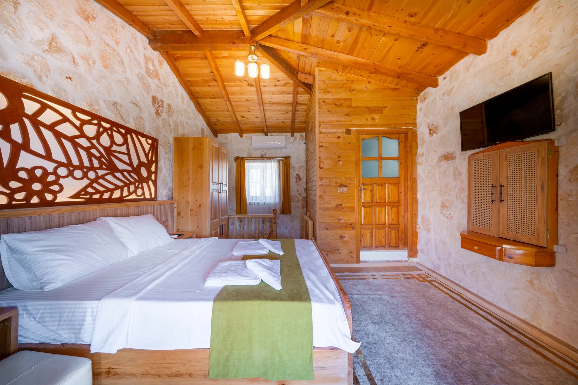 Villa Antipellos Korunaklı Havuz 43