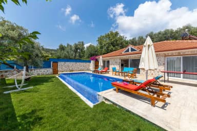 Villa Araf Korunaklı Havuz 27