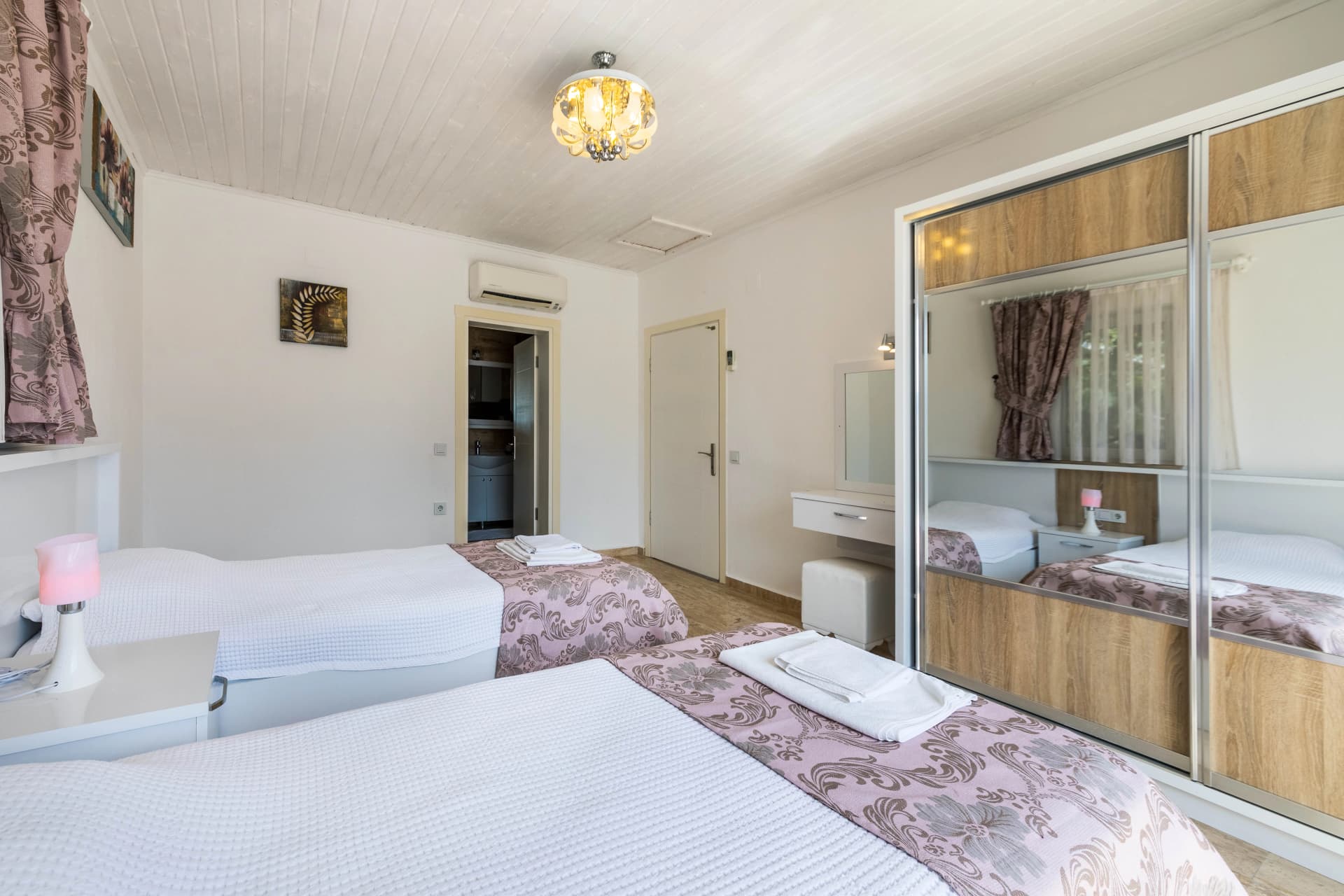 Villa Araf Korunaklı Havuz 99