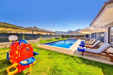 Villa Zümrüt Sarıbelen Çocuk Havuzu 53