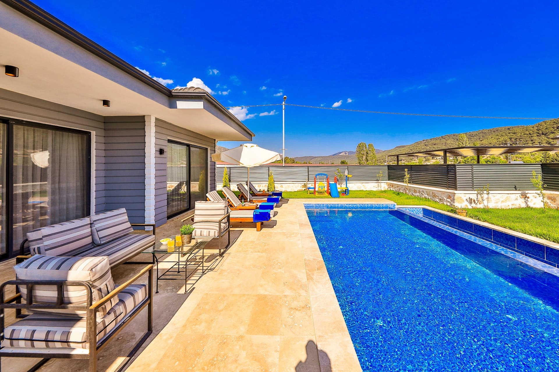 Villa Zümrüt Sarıbelen Çocuk Havuzu 95