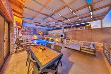 Villa Dio Korunaklı Havuz 54