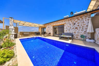 Villa Dio Korunaklı Havuz 68
