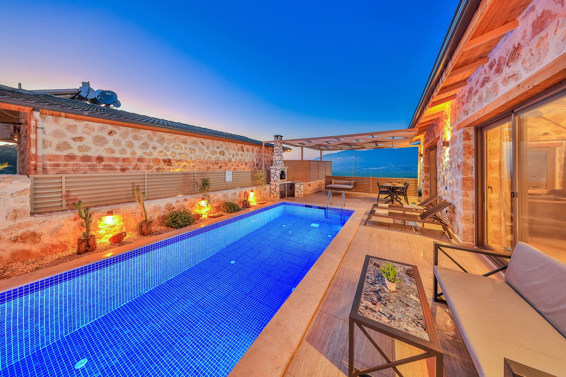 Villa Dio Korunaklı Havuz 26