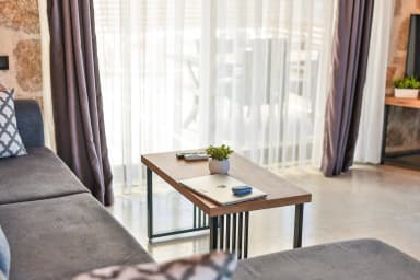 Villa Dio Korunaklı Havuz 90