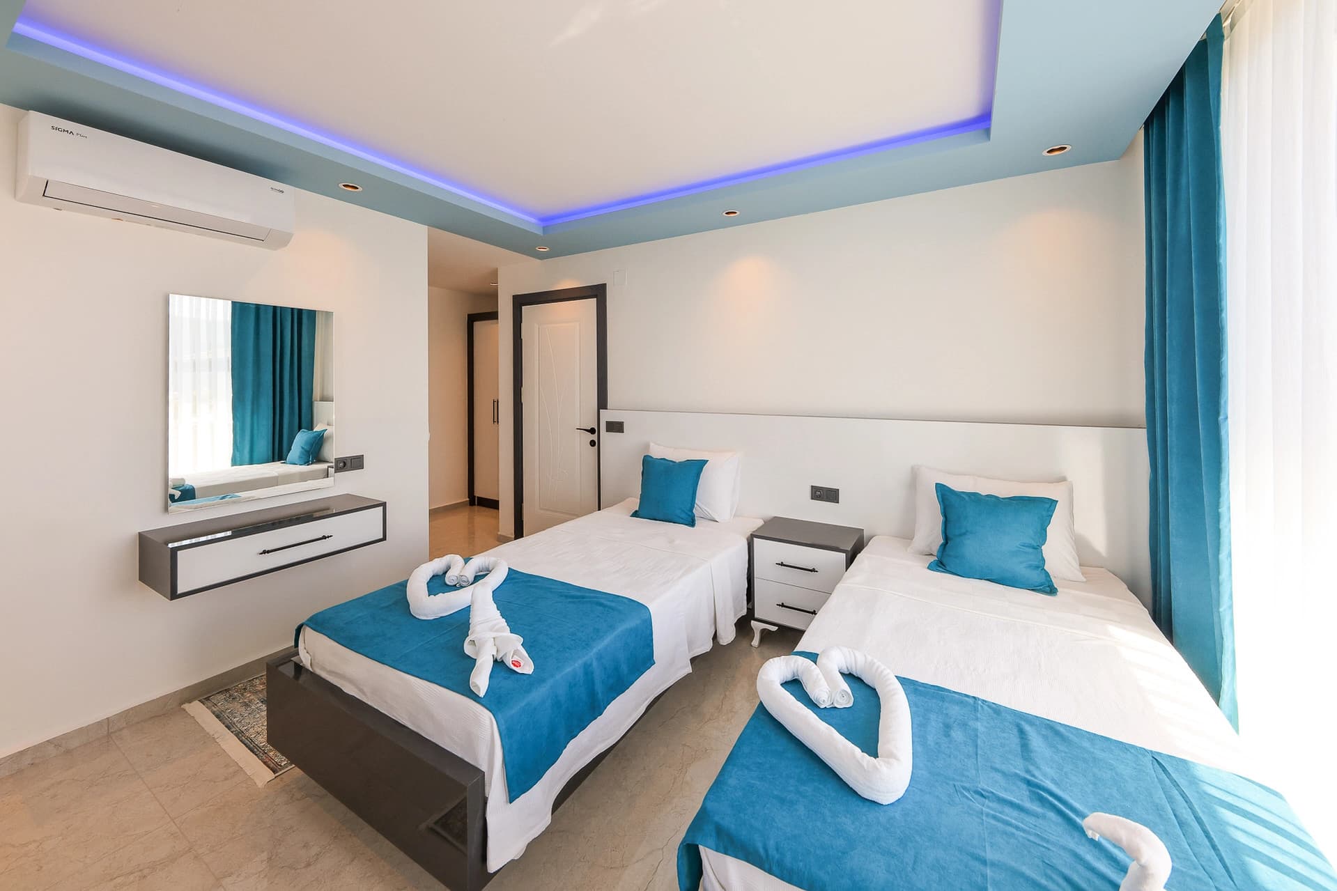 Villa Liva Duo Korunaklı Havuz 13