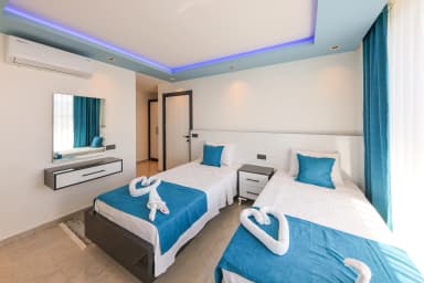 Villa Liva Duo Korunaklı Havuz 13